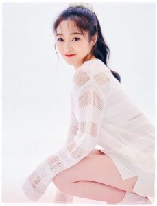 LIGHTSUM（ライトサム）ヒナ・日本人メンバーのプロフィール＆かわいい画像